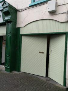 Horans Healthstore Paint Job After - Gates Painted After